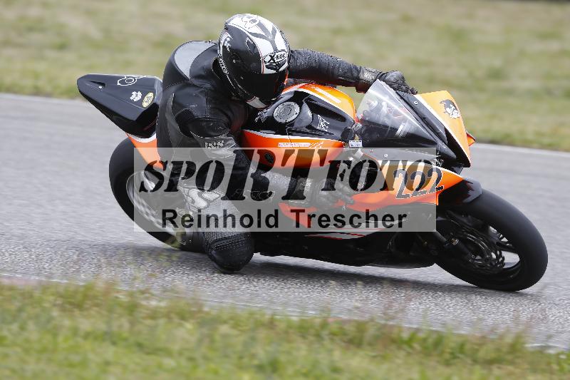 /Archiv-2024/13 22.04.2024 Plüss Moto Sport ADR/Freies Fahren/222